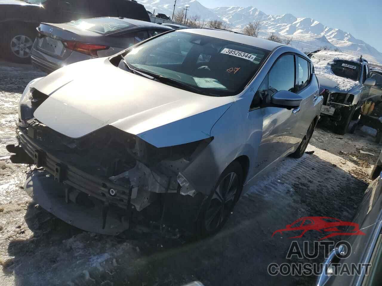 NISSAN LEAF 2018 - 1N4AZ1CP5JC307923