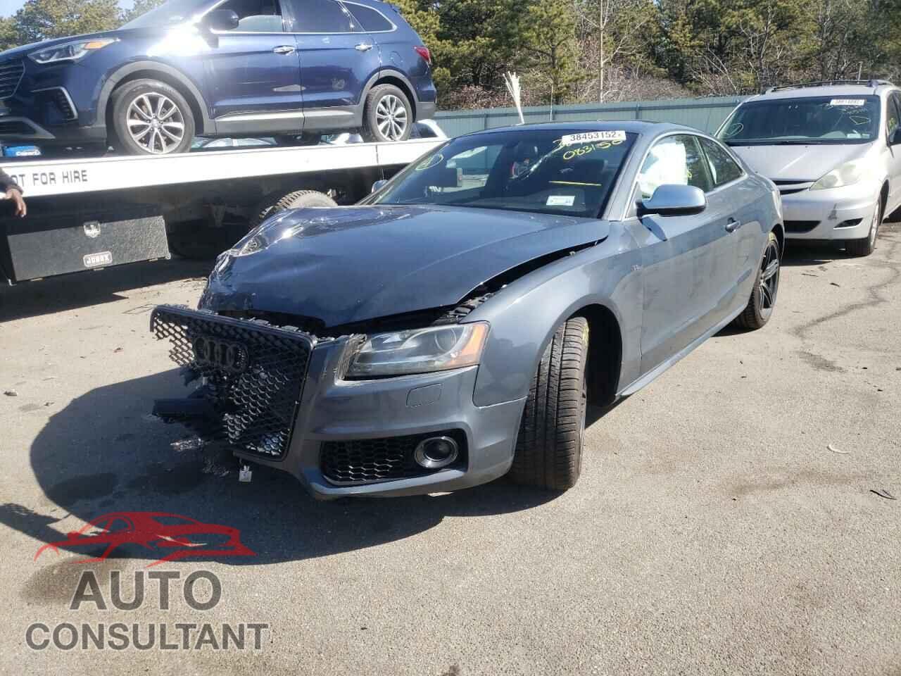 AUDI S5/RS5 2011 - WAUCVAFR8BA083150