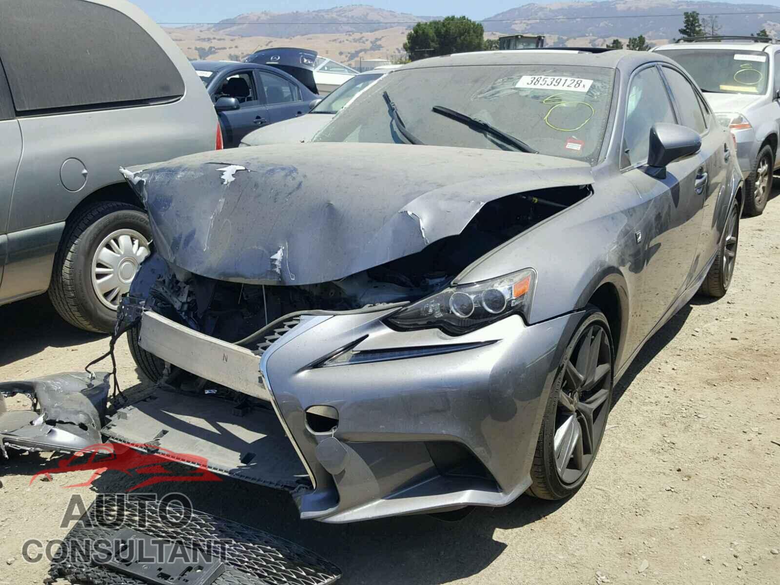 LEXUS IS 2016 - JTHBE1D22G5025988