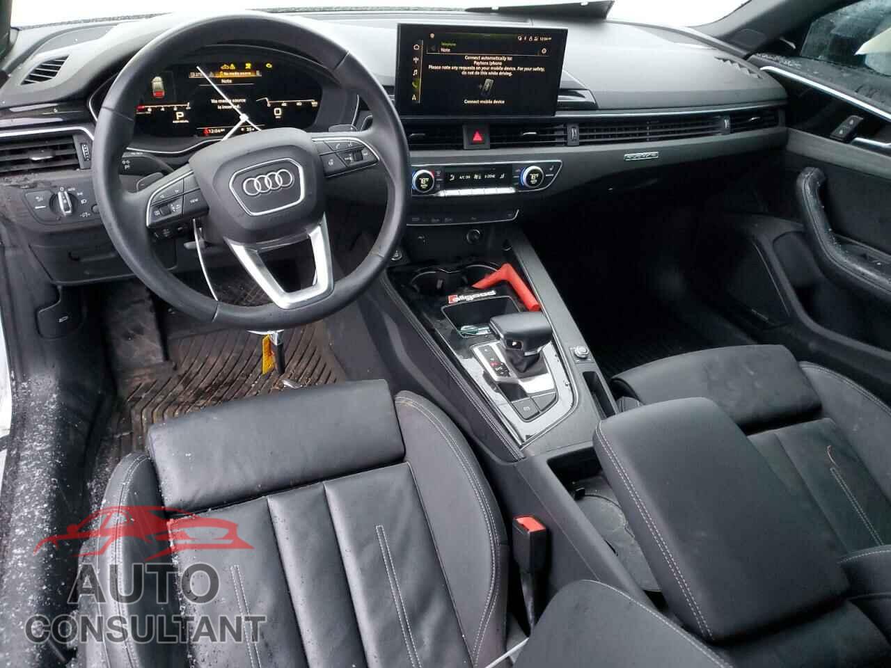 AUDI A4 2021 - WAUEAAF48MN007786