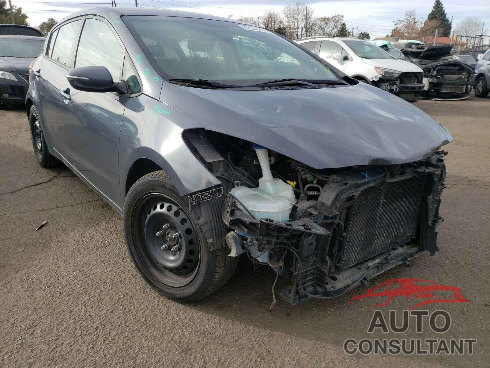 KIA FORTE 2016 - KNAFK5A84G5646786