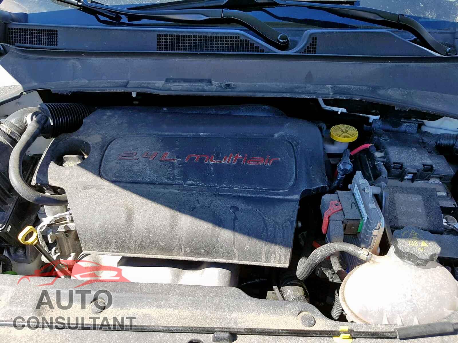JEEP COMPASS LA 2018 - ML32F4FJ4JHF09919