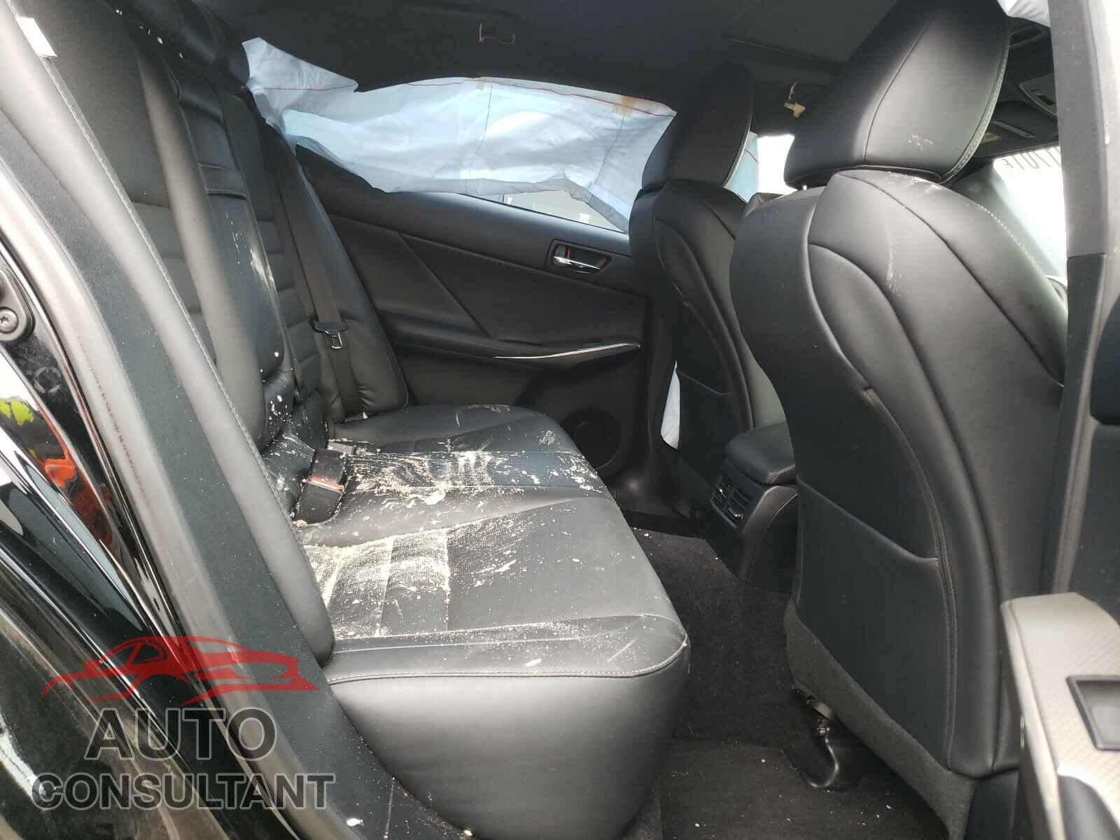 LEXUS IS 2014 - JTHBF1D24E5032287