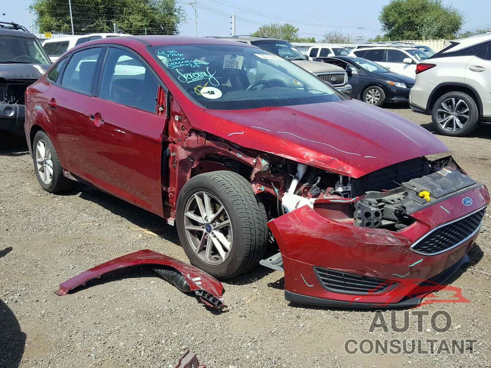 FORD FOCUS 2016 - 1FADP3F2XGL289362