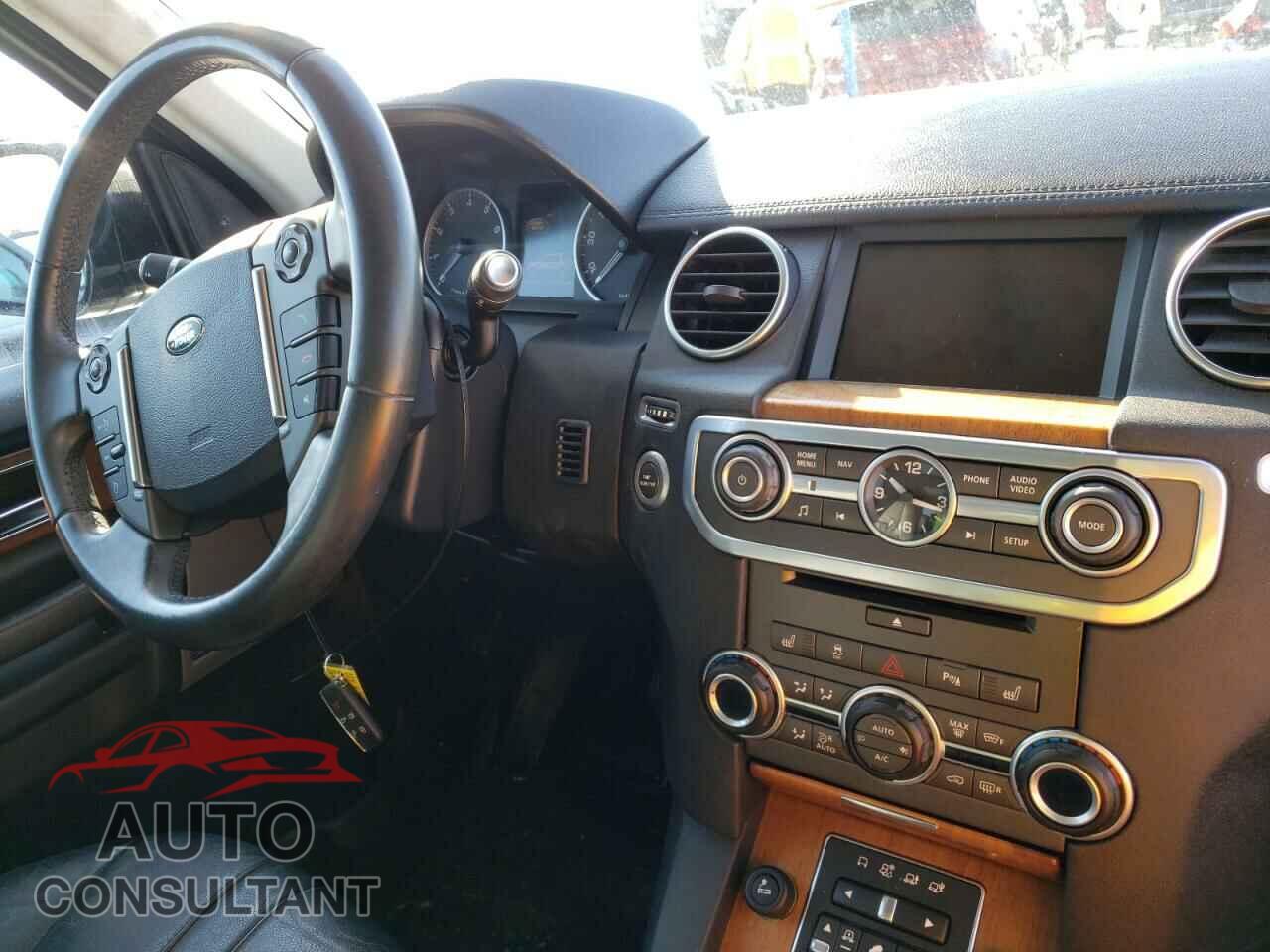 LAND ROVER LR4 2016 - SALAG2V65GA800623