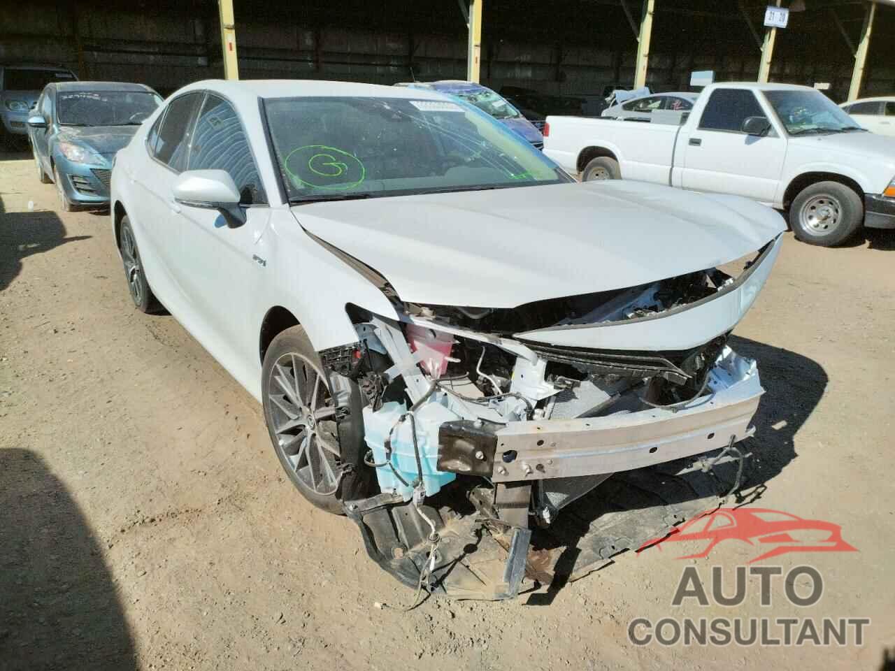 TOYOTA CAMRY 2021 - 4T1F31AK3MU564839