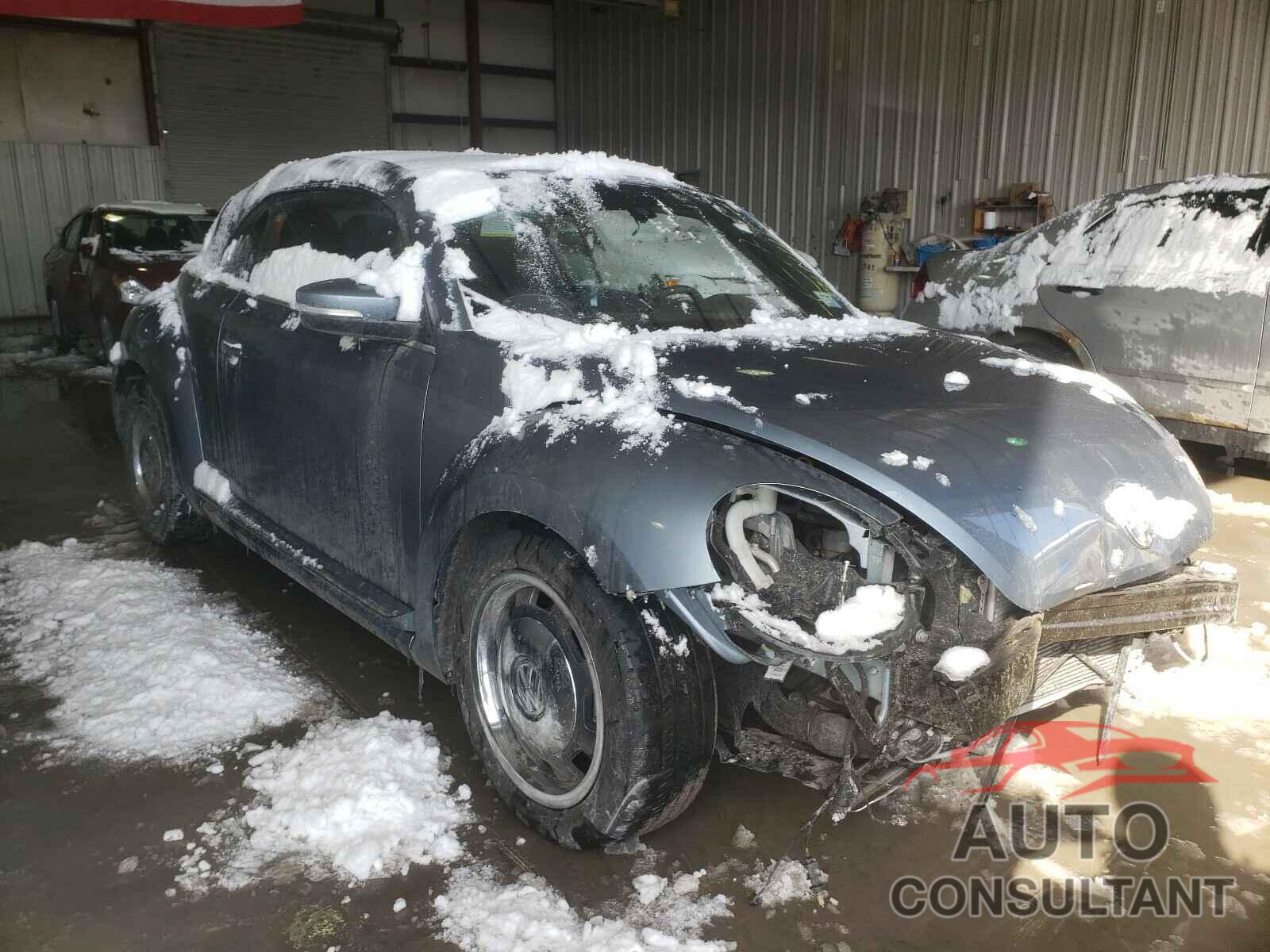 VOLKSWAGEN BEETLE 2016 - 3VW517AT2GM821156