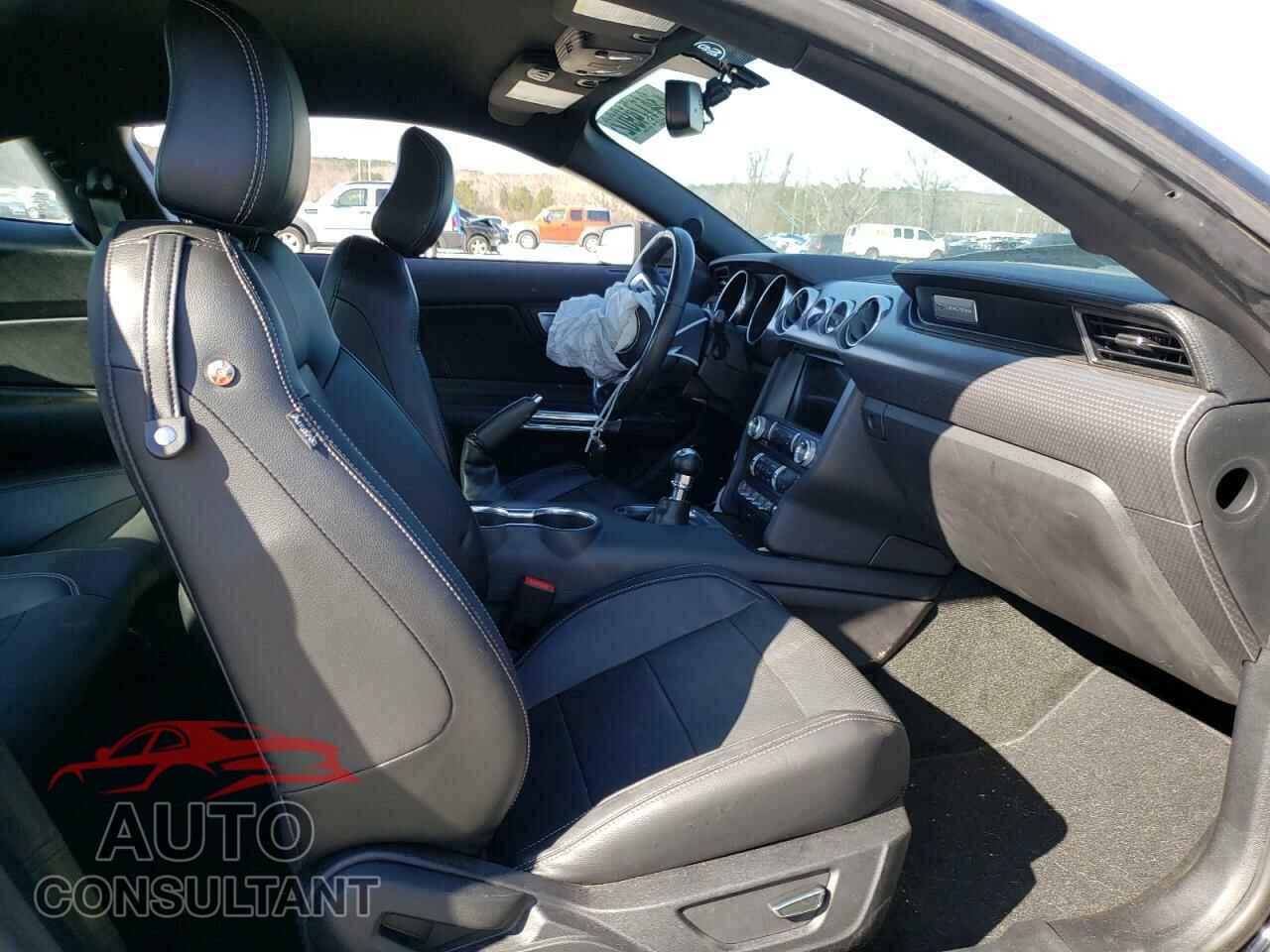 FORD MUSTANG 2018 - 1FA6P8CF2J5116444