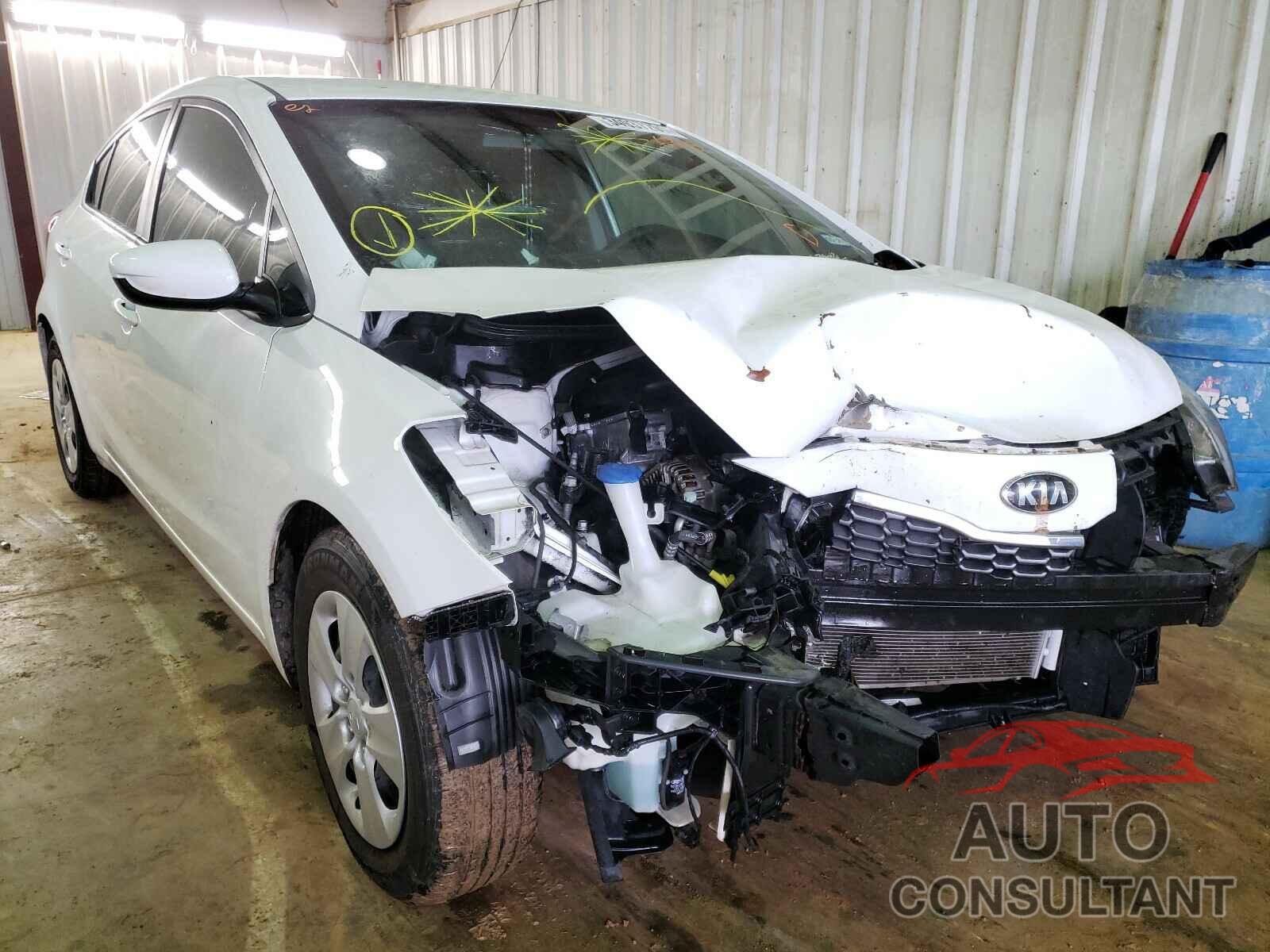 KIA FORTE 2016 - KNAFK4A65G5606998
