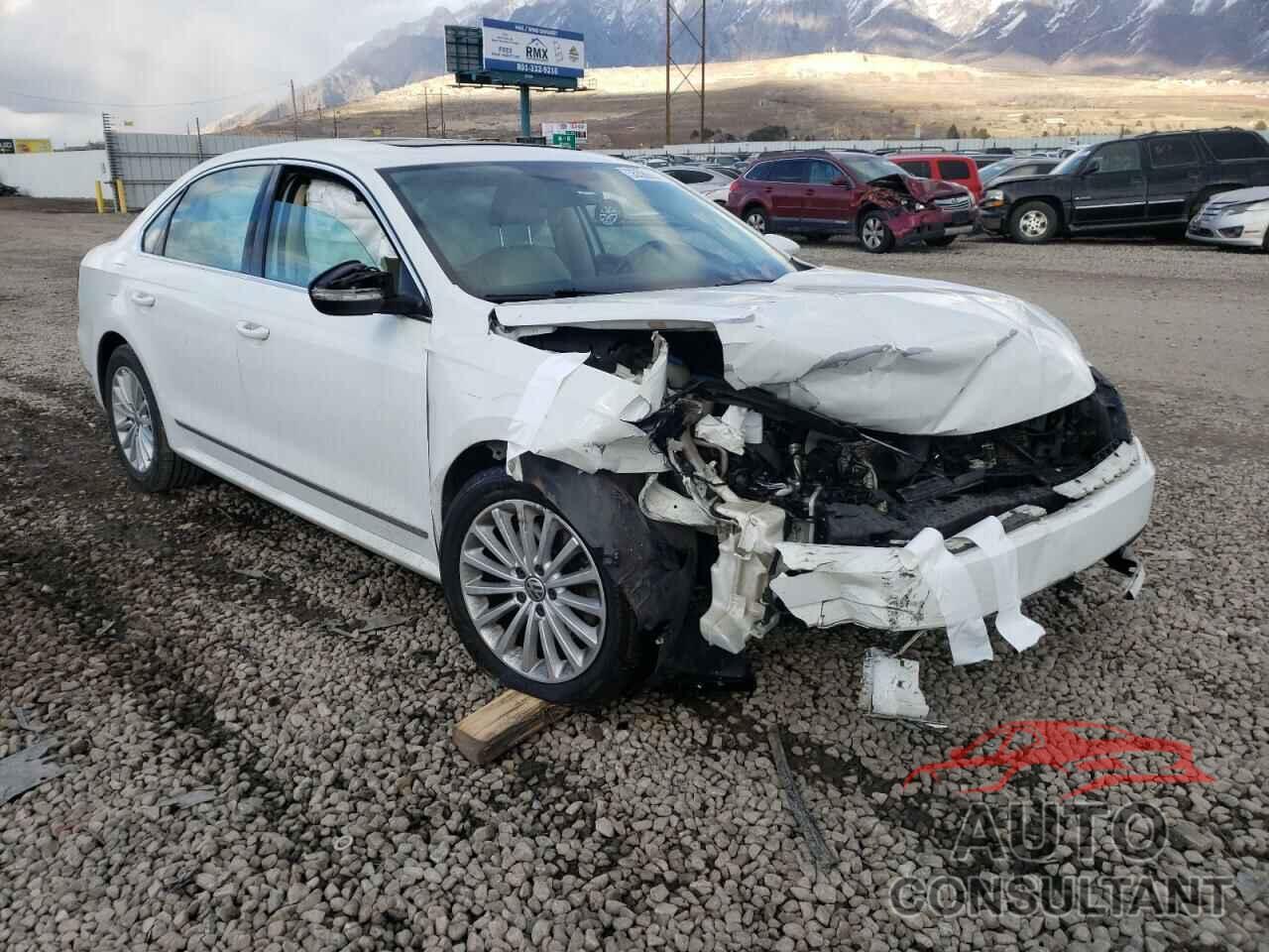 VOLKSWAGEN PASSAT 2017 - 1VWBT7A30HC025490