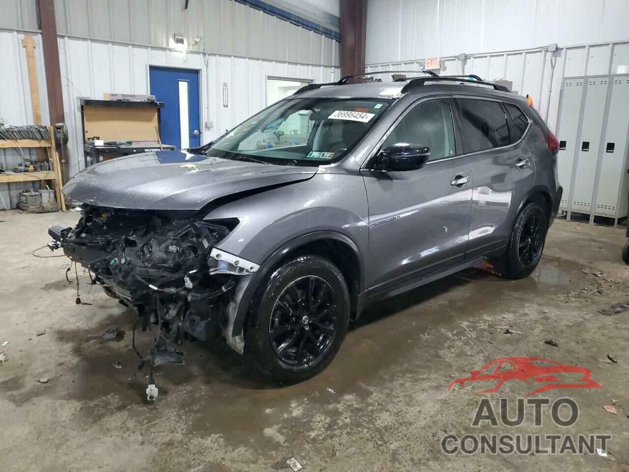 NISSAN ROGUE 2018 - 5N1AT2MVXJC812737