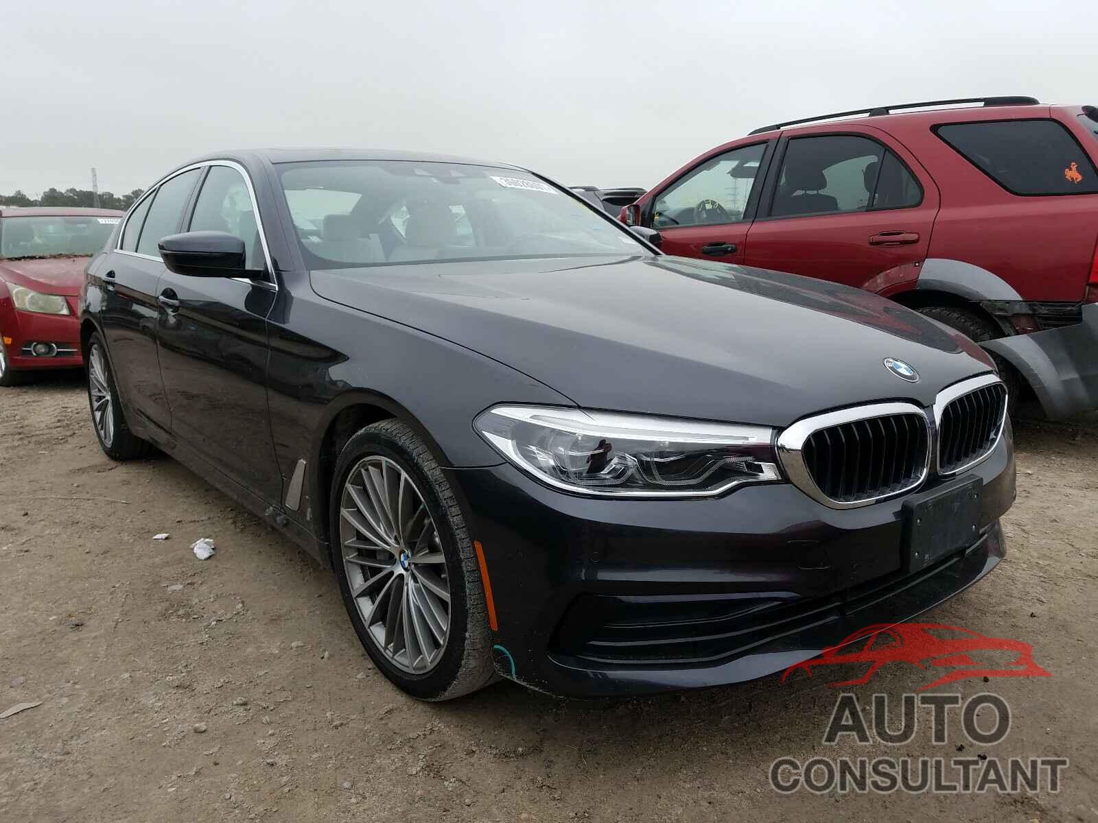 BMW 5 SERIES 2019 - WBAJA5C53KG900730