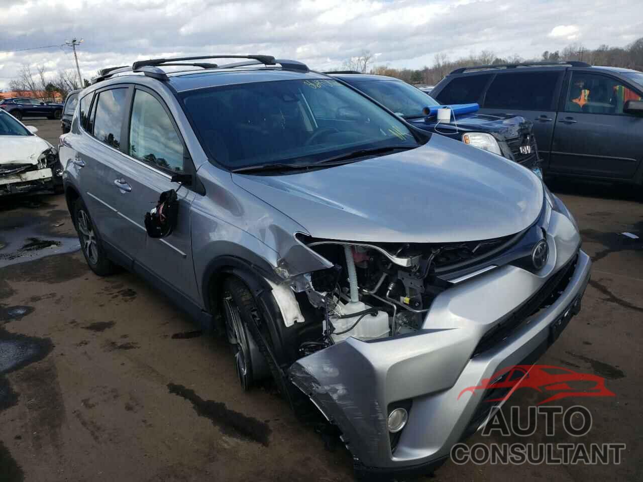 TOYOTA RAV4 2018 - 2T3RFREV7JW839641