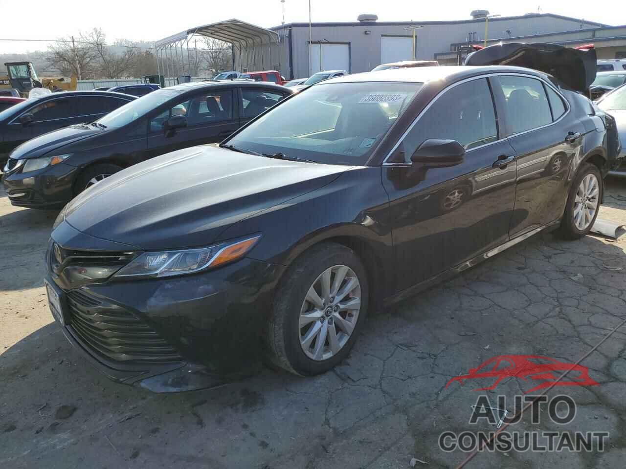 TOYOTA CAMRY 2018 - JTNB11HK2J3018822