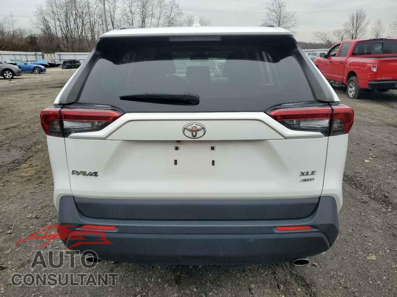 TOYOTA RAV4 2019 - JTMP1RFV7KD028103