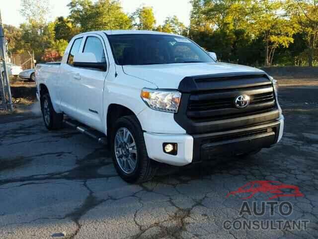 TOYOTA TUNDRA 2015 - 5TFUM5F18FX063253