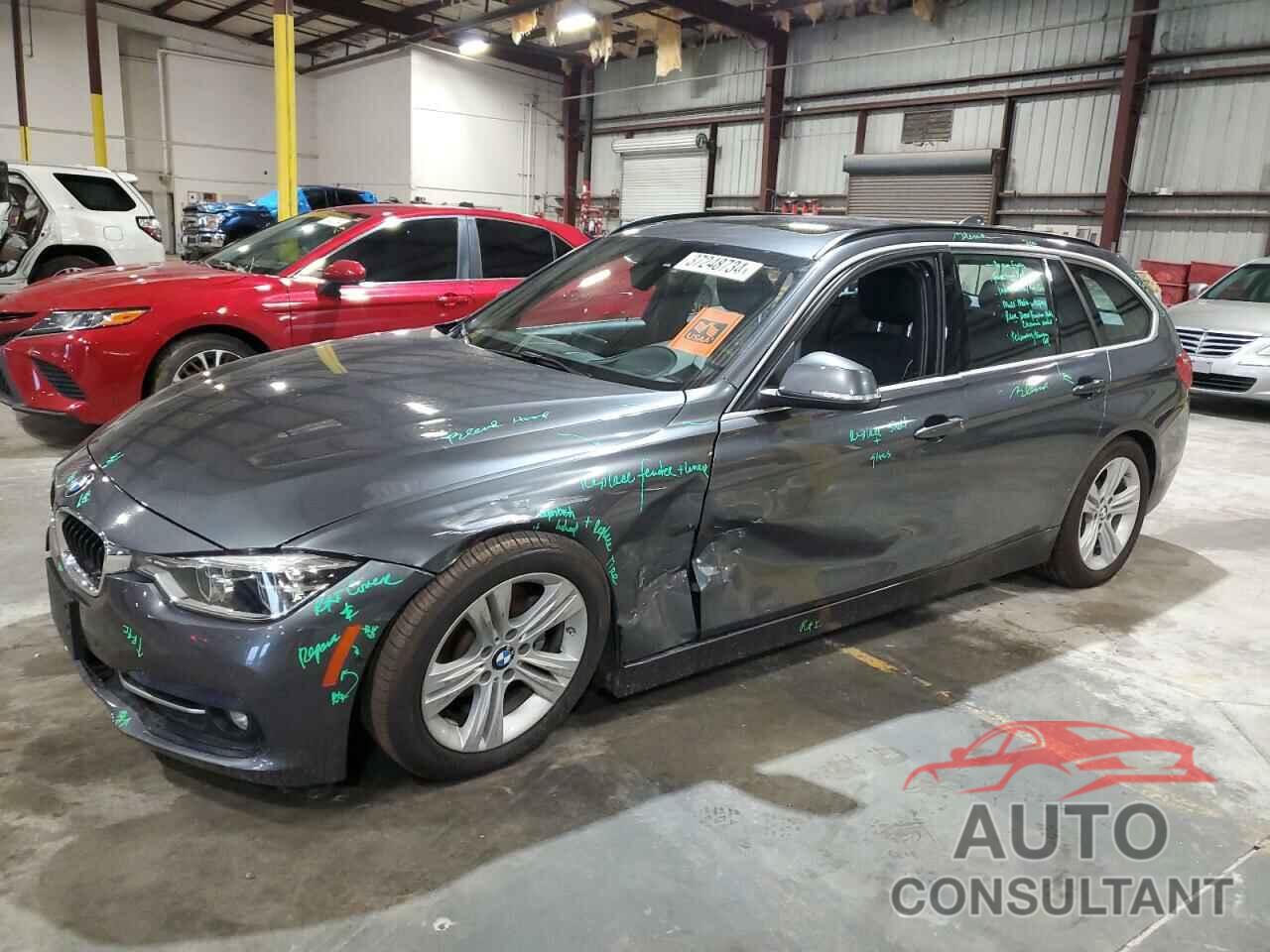 BMW 3 SERIES 2018 - WBA8J1C57JA018890