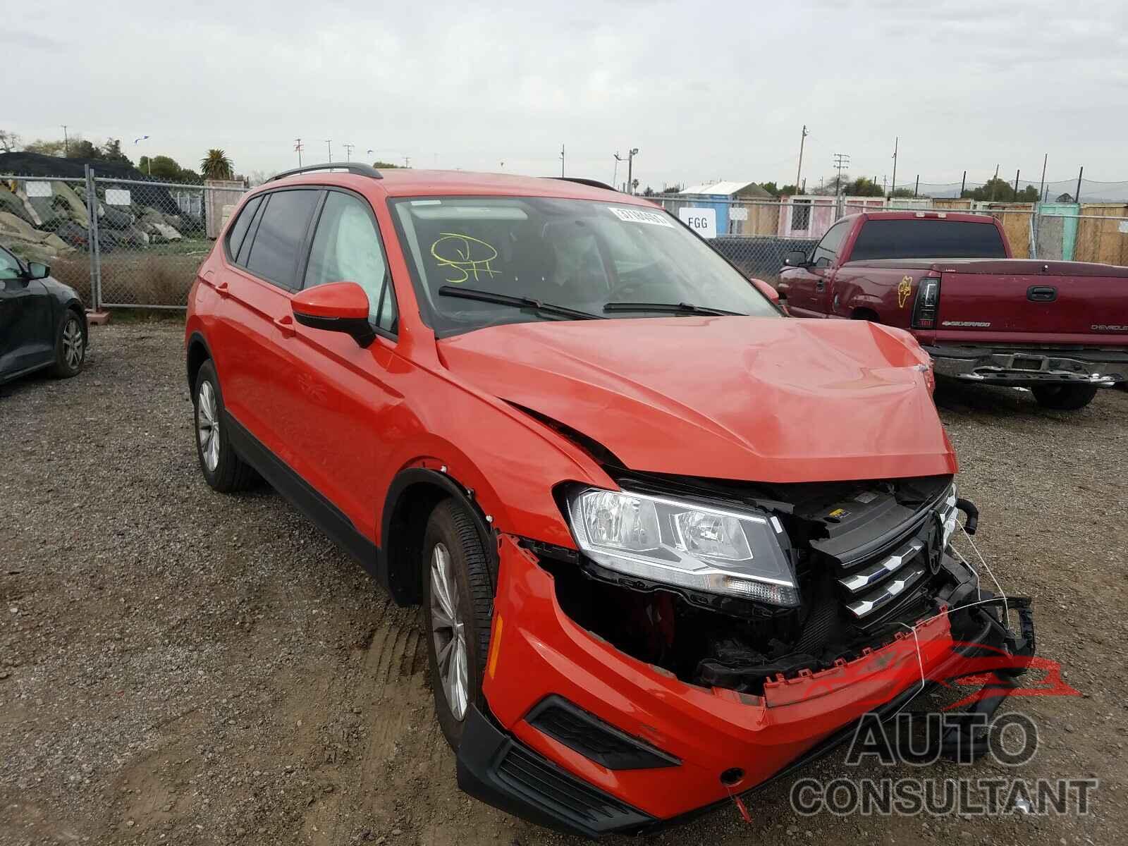 VOLKSWAGEN TIGUAN 2019 - 3VV1B7AX4KM009224