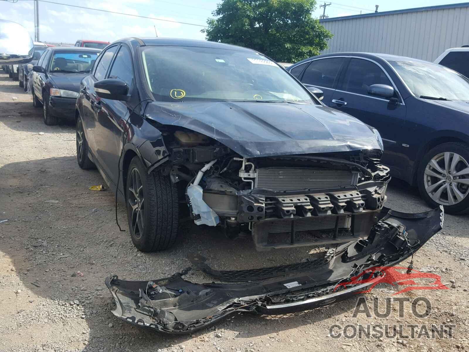 FORD FOCUS 2016 - 1FADP3K27GL267633