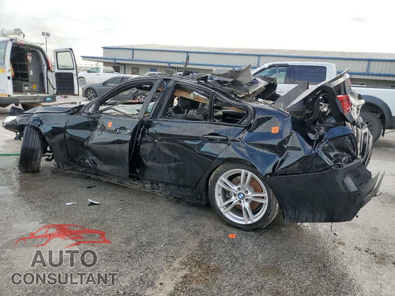 BMW 3 SERIES 2016 - WBA8B3G57GNU34975