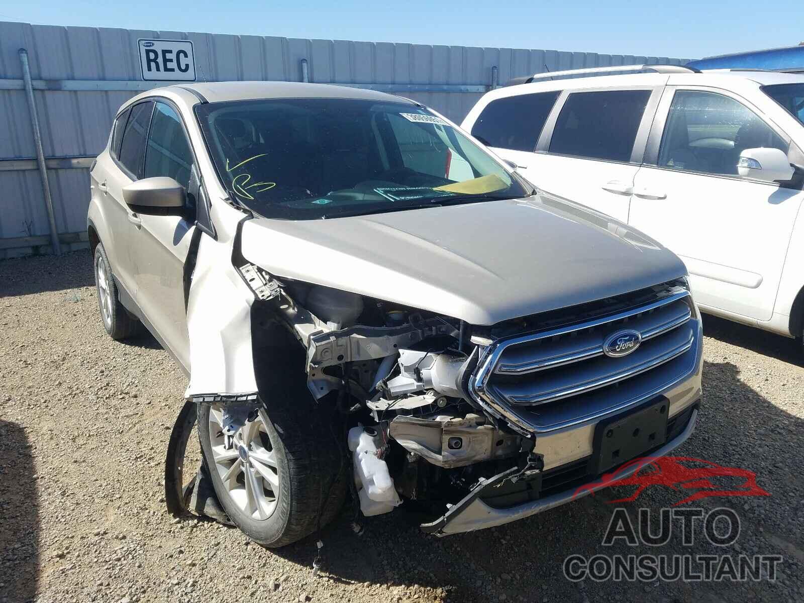 FORD ESCAPE 2017 - 1FMCU9GDXHUB45108