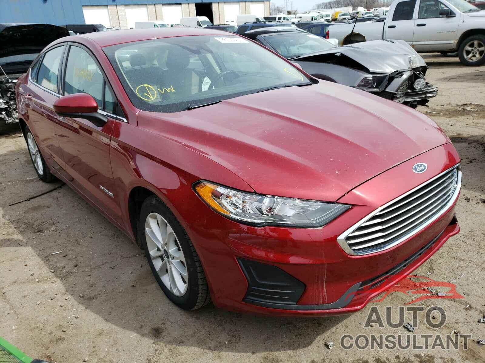 FORD FUSION 2019 - 3FA6P0LU3KR147510
