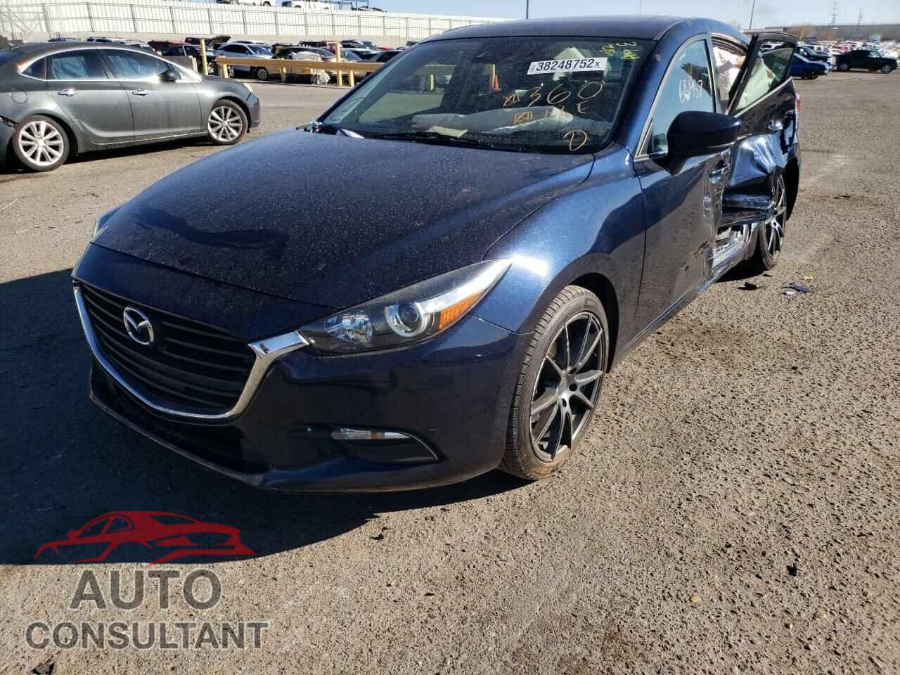 MAZDA 3 2017 - 3MZBN1V70HM111949
