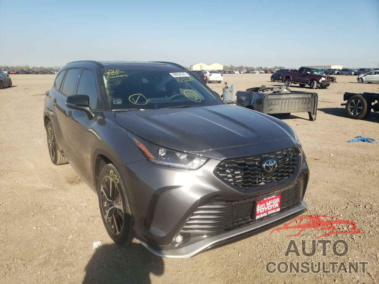 TOYOTA HIGHLANDER 2022 - 5TDLZRAH6NS103228