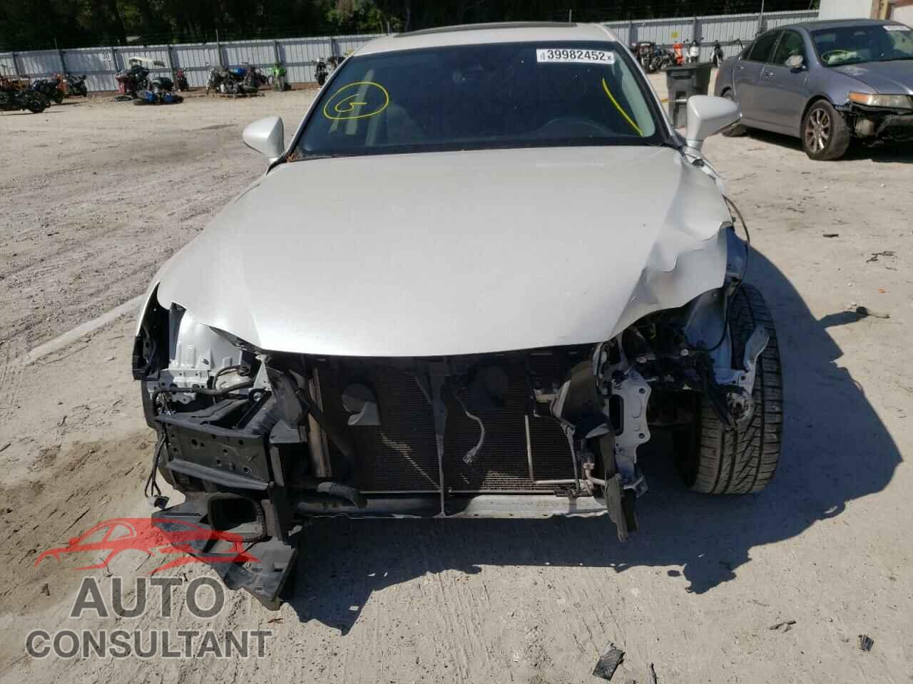 LEXUS IS 2017 - JTHBA1D23H5047818