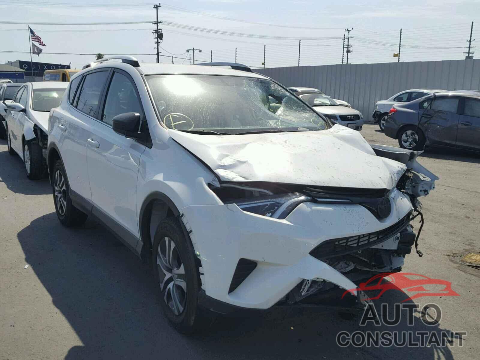 TOYOTA RAV4 LE 2016 - JTMZFREV7GJ077953