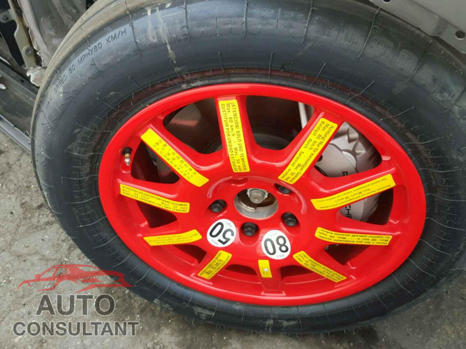 PORSCHE CAYENNE 2017 - WP1AB2A22HLA51146