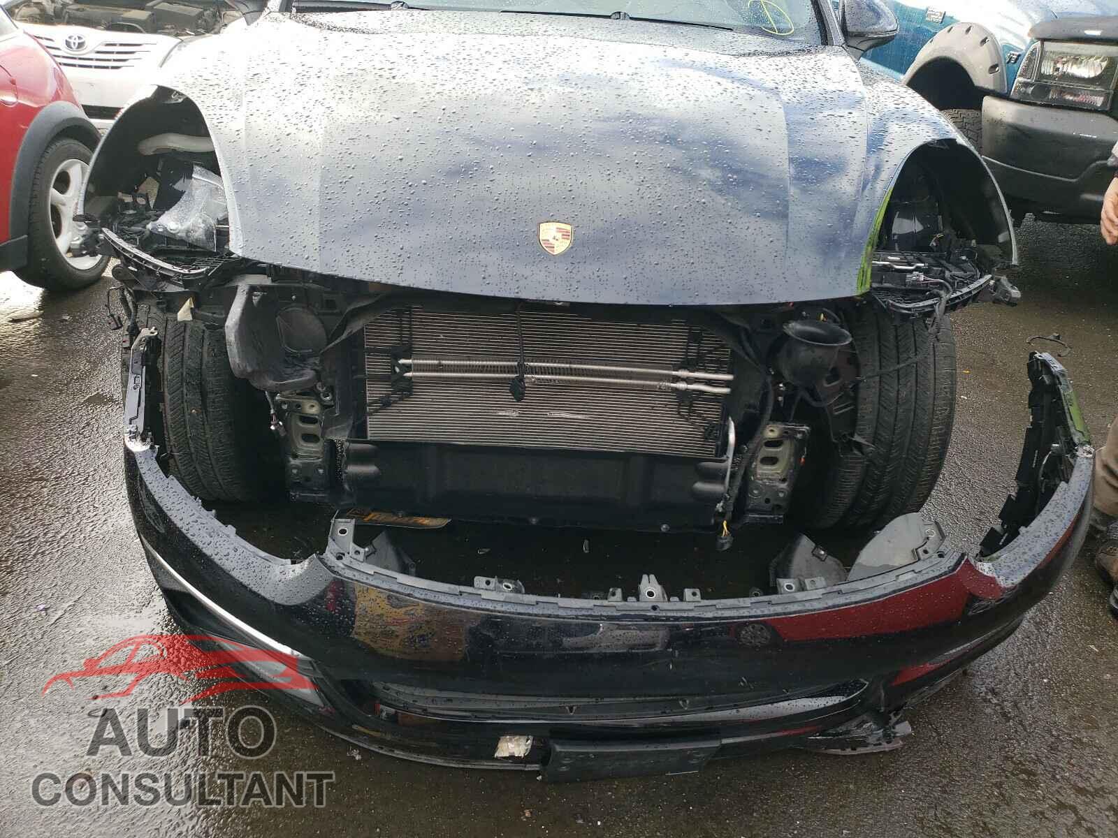 PORSCHE CAYENNE 2016 - WP1AA2A26GKA37712