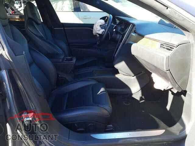 TESLA MODEL S 2018 - 5YJSA1E25JF262766