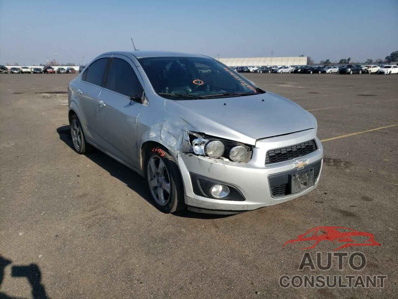 CHEVROLET SONIC 2016 - 1G1JE5SB5G4138338