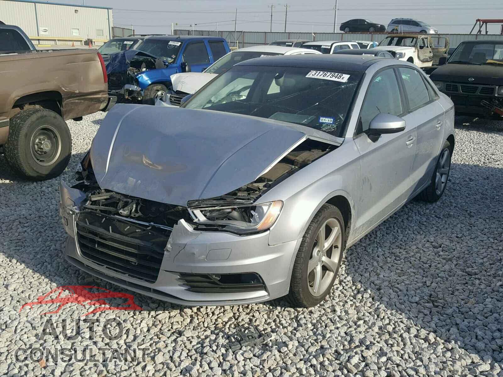 AUDI A3 2015 - WAUACGFF4F1056717
