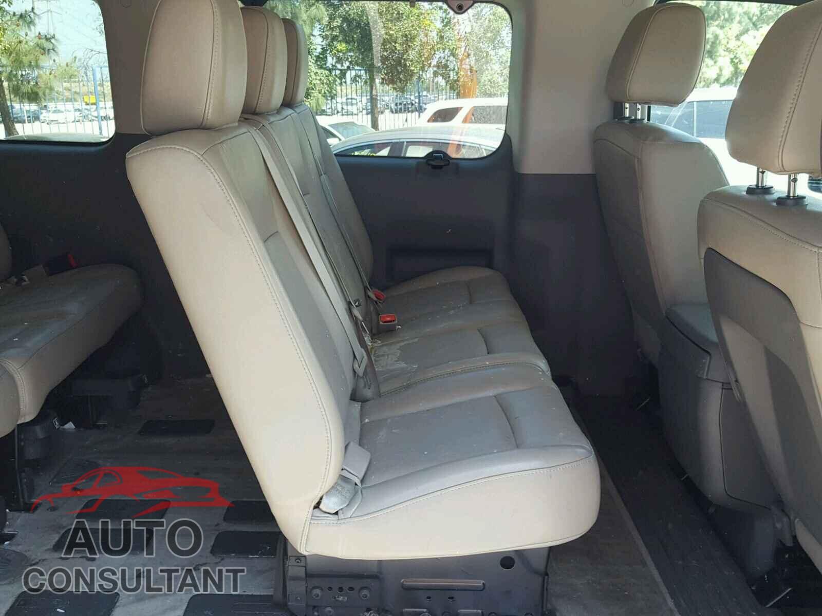 NISSAN NV 2016 - 5BZAF0AA9GN856372