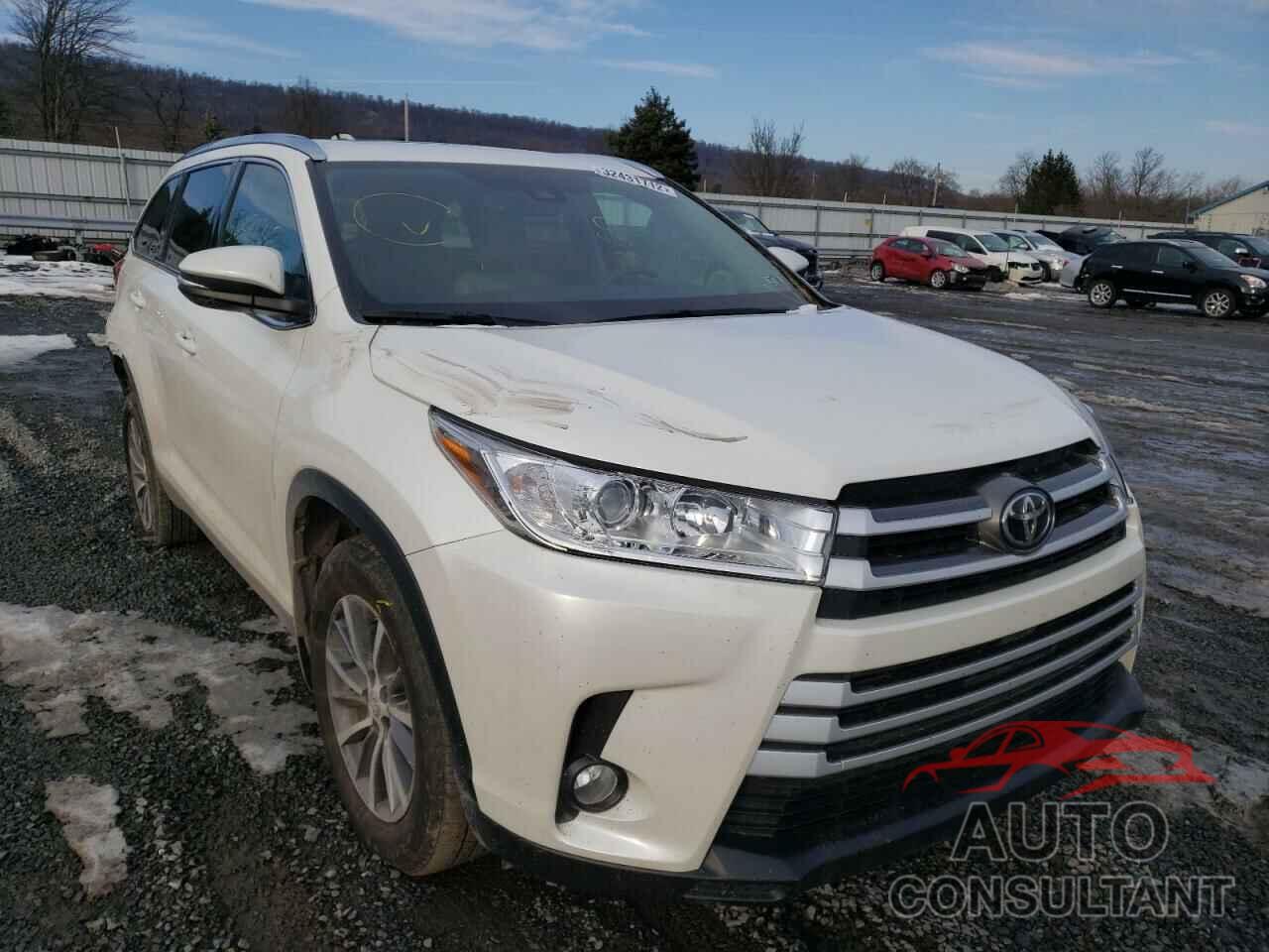 TOYOTA HIGHLANDER 2019 - 5TDJZRFH5KS734094