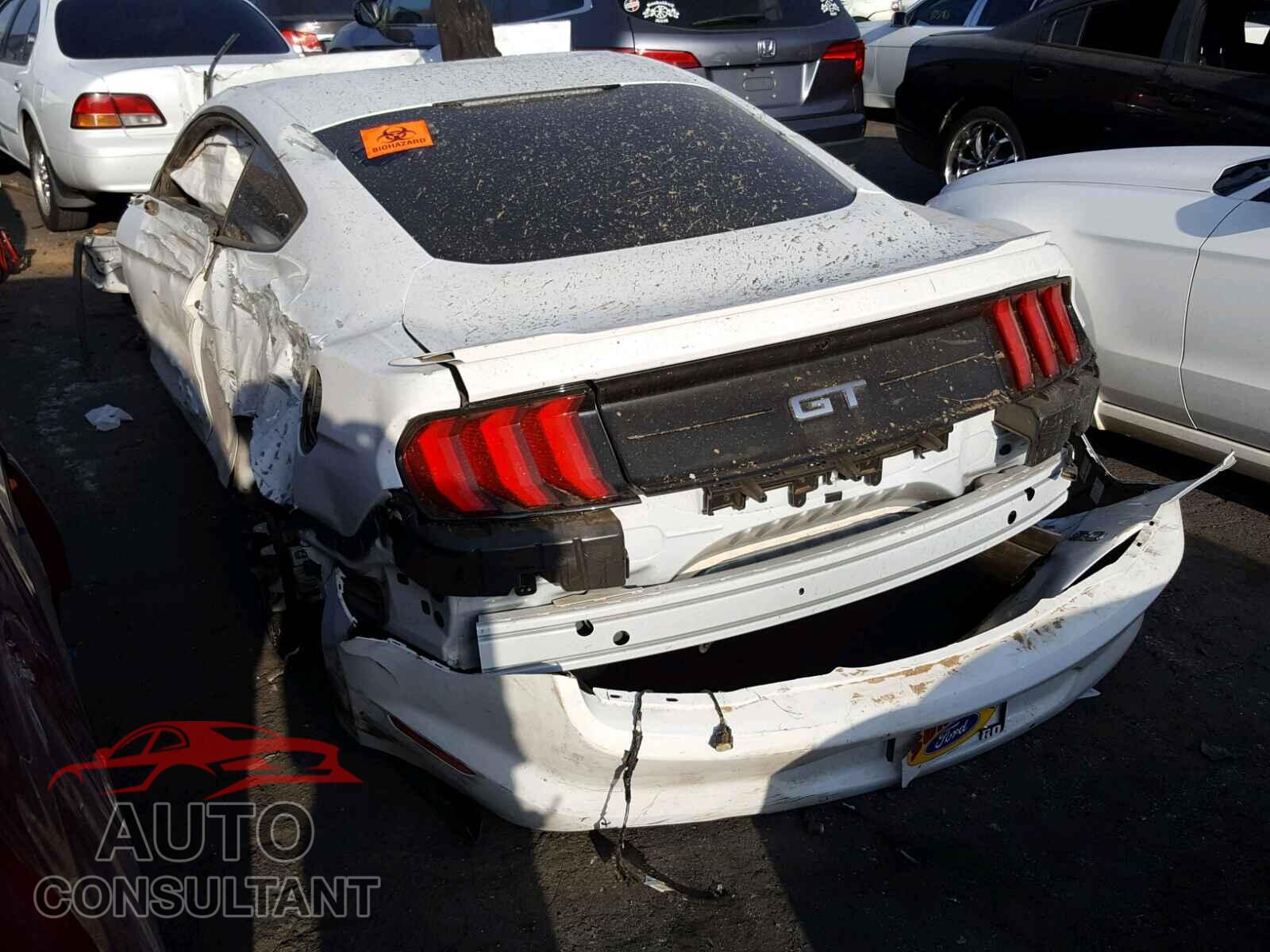 FORD MUSTANG 2018 - 1FA6P8CF8J5142398