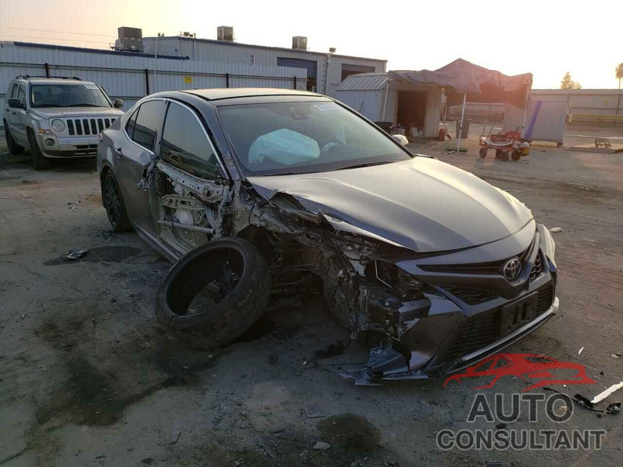 TOYOTA CAMRY 2021 - 4T1K61AKXMU562432