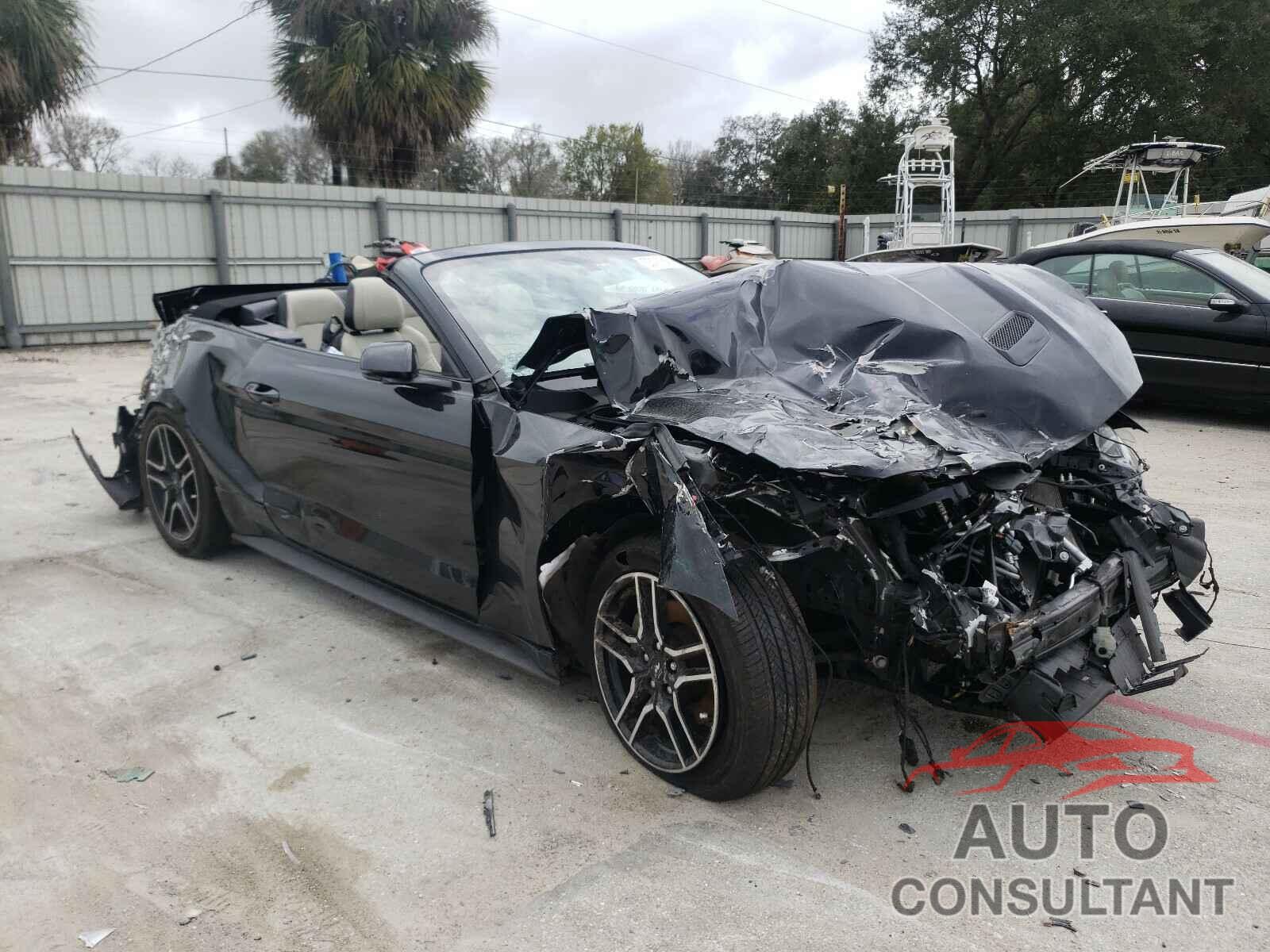 FORD MUSTANG 2019 - 1FATP8UHXK5181904