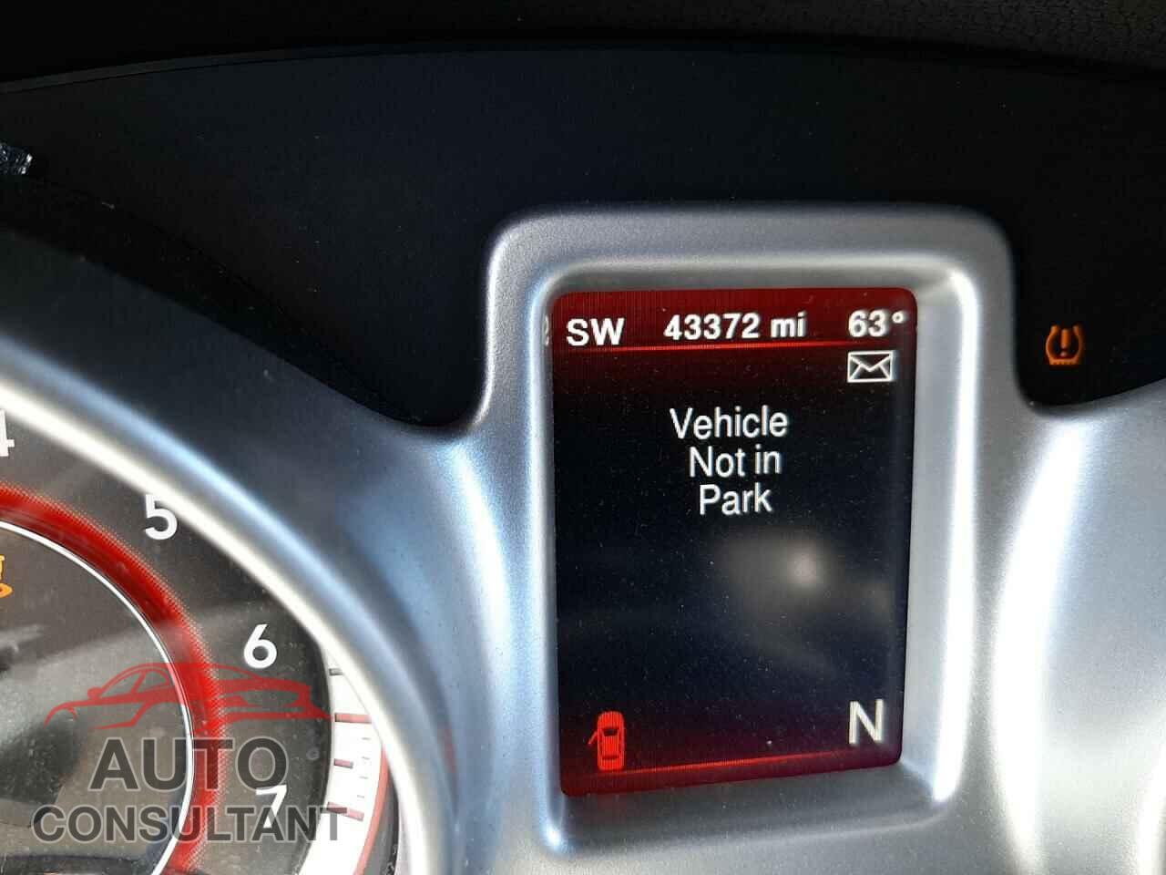 DODGE JOURNEY 2018 - 3C4PDCBB5JT384221