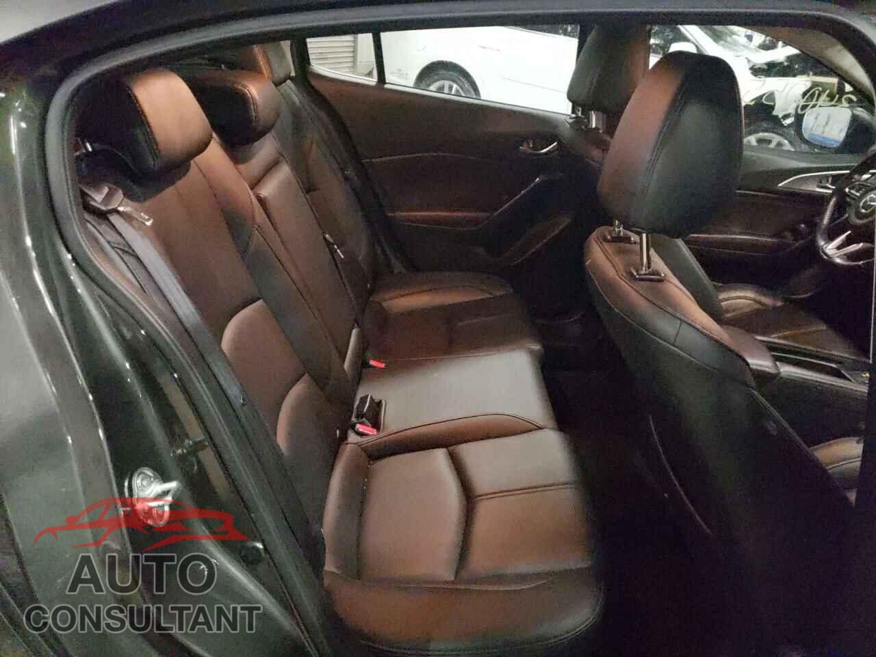 MAZDA 3 2017 - JM1BN1L35H1141321