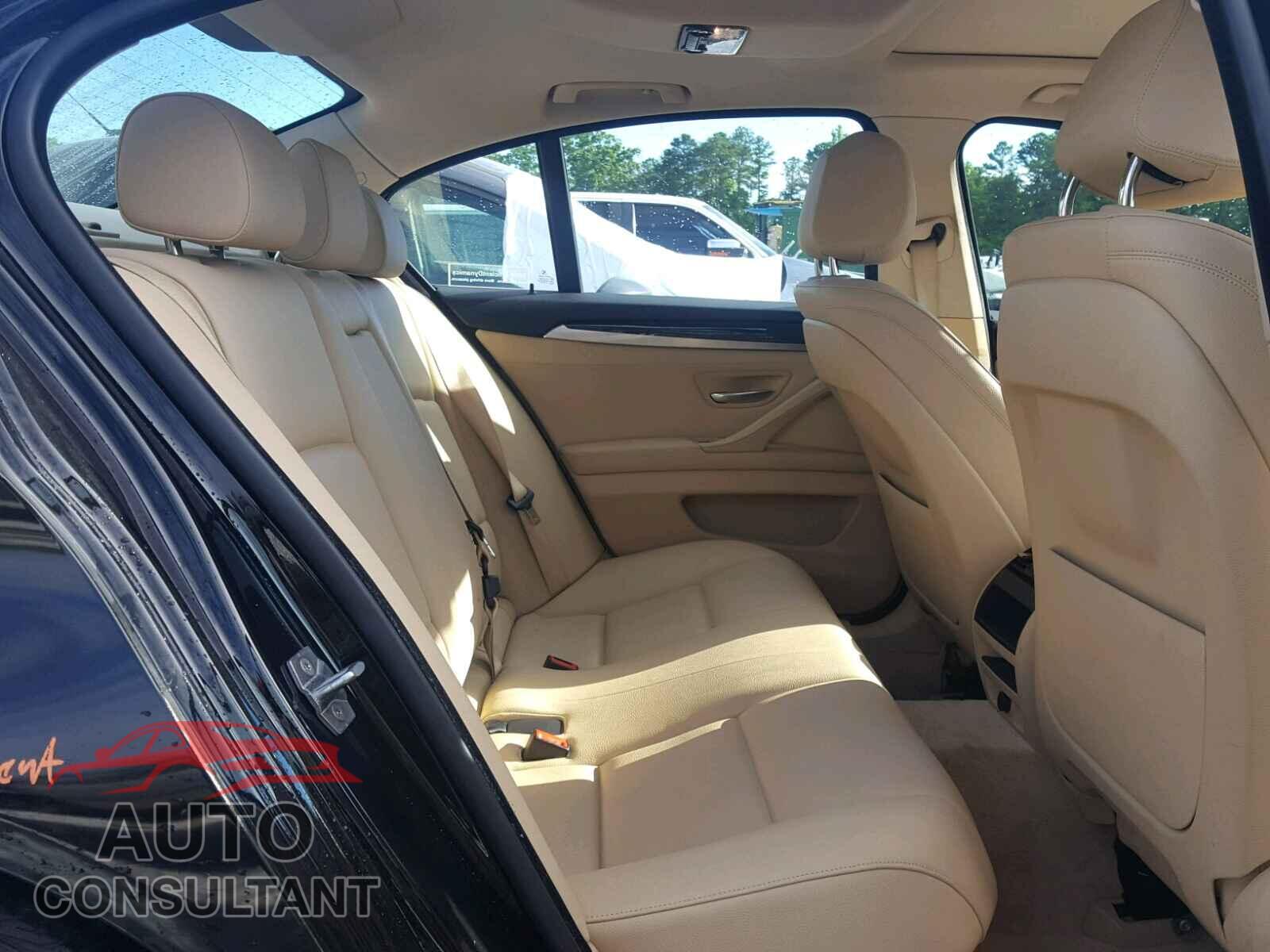BMW 5 SERIES 2015 - WBA5A5C54FD524581