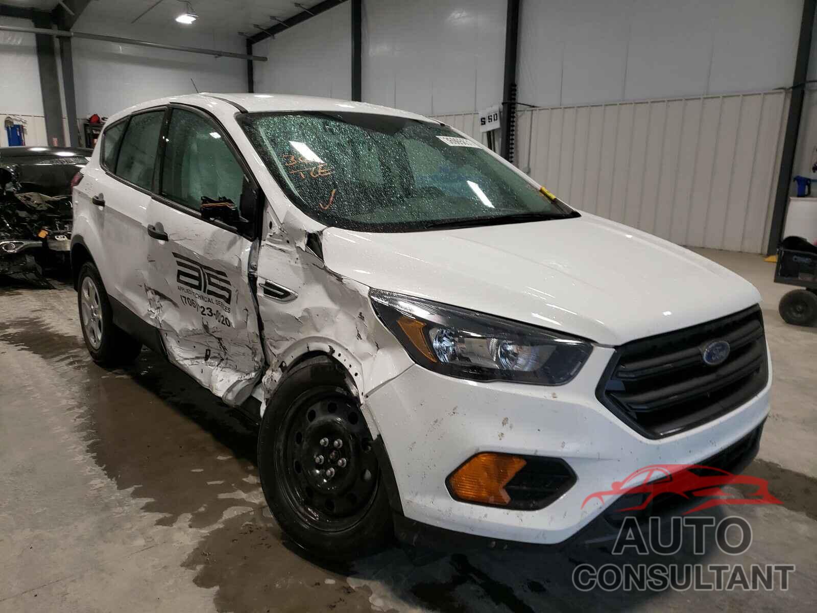 FORD ESCAPE 2019 - 1FMCU0F71KUB19625