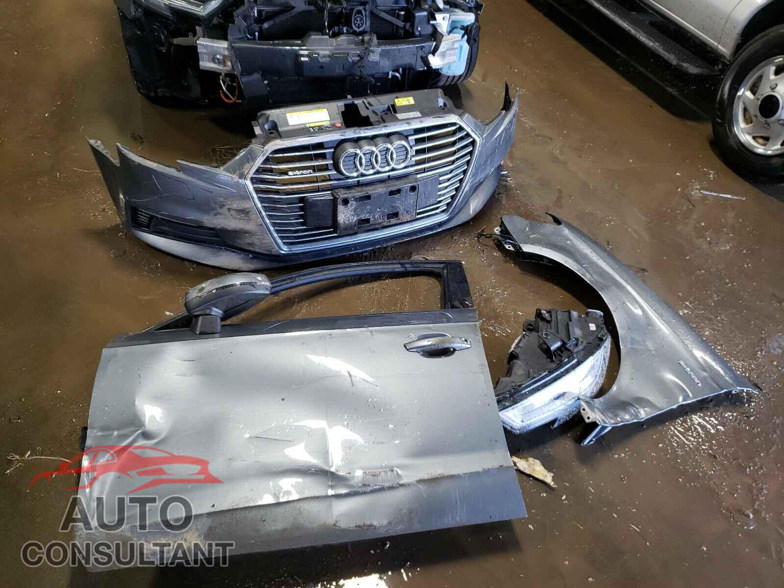AUDI A3 2017 - WAUTPBFF9HA138994