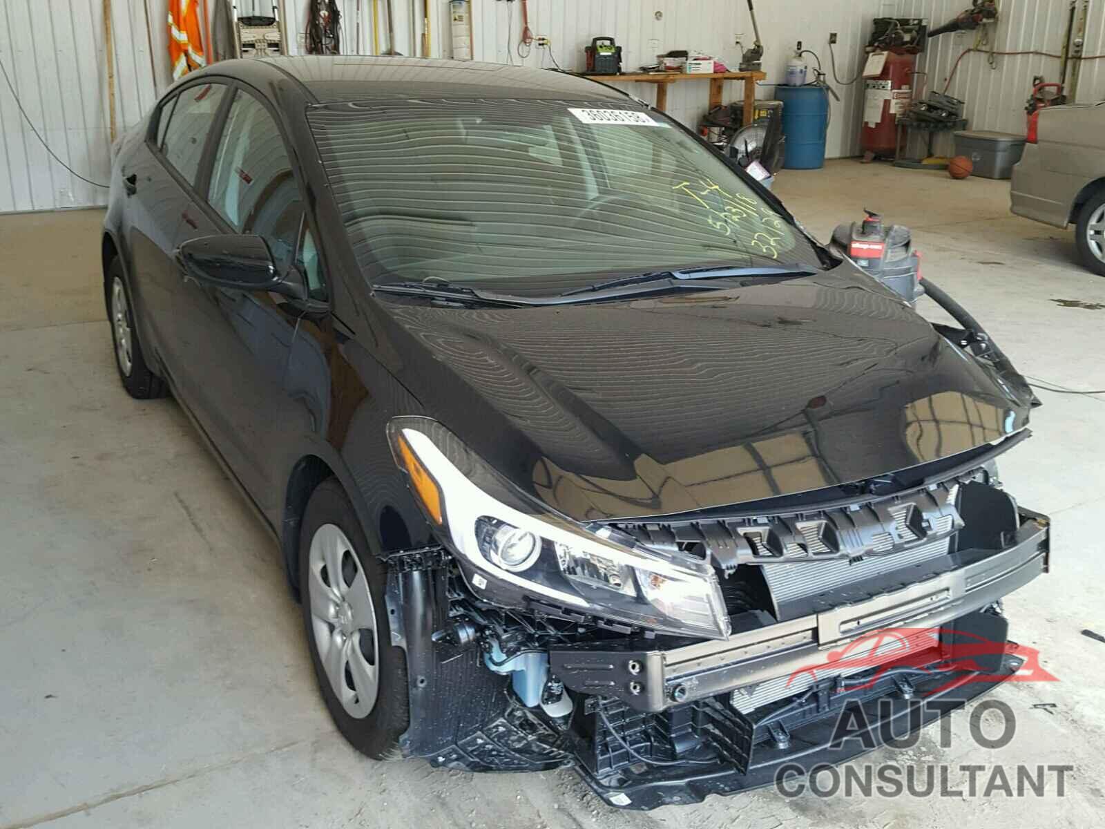 KIA FORTE 2018 - 3KPFK4A73JE194149