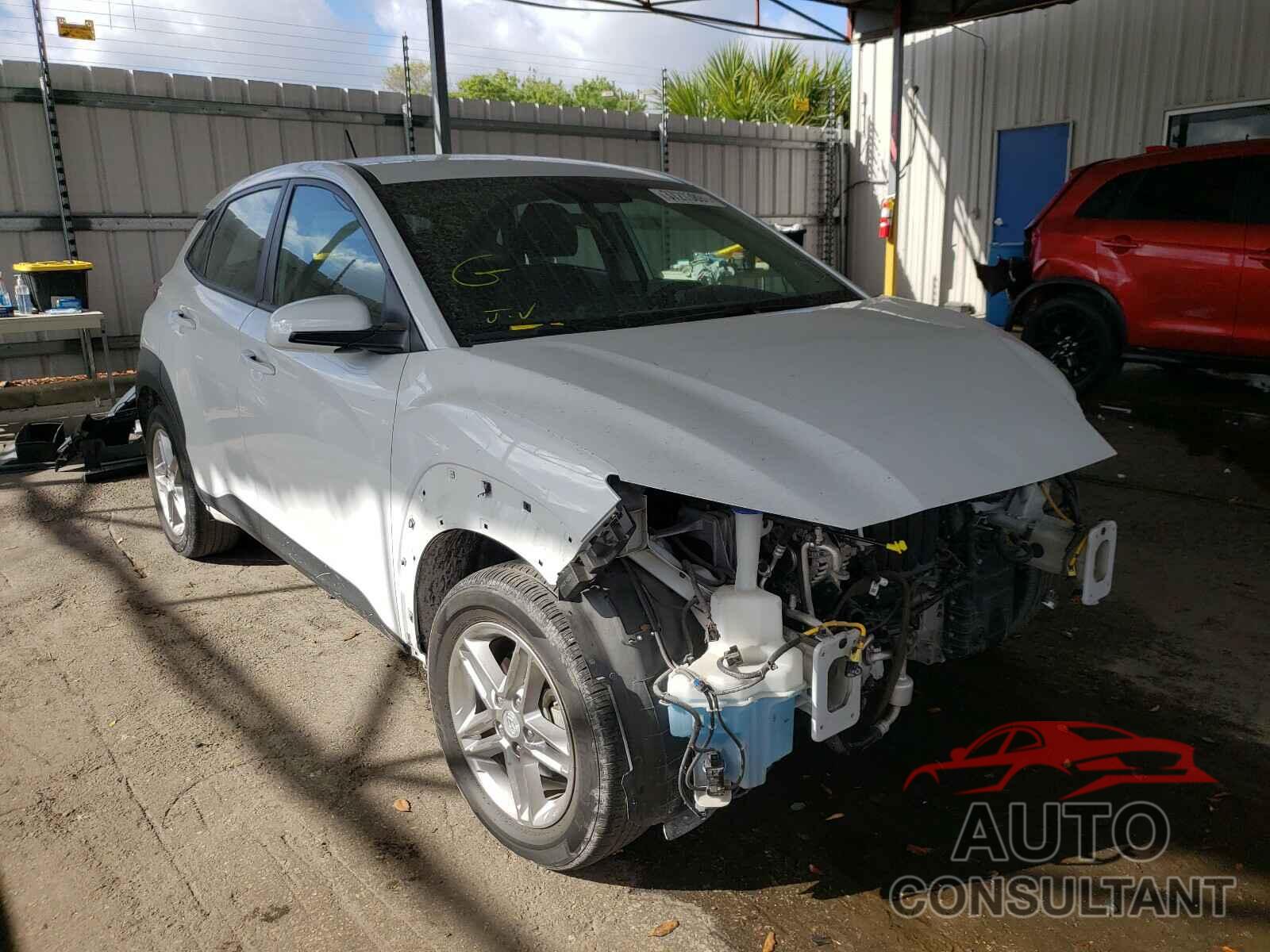 HYUNDAI KONA 2018 - KM8K12AA4JU122584