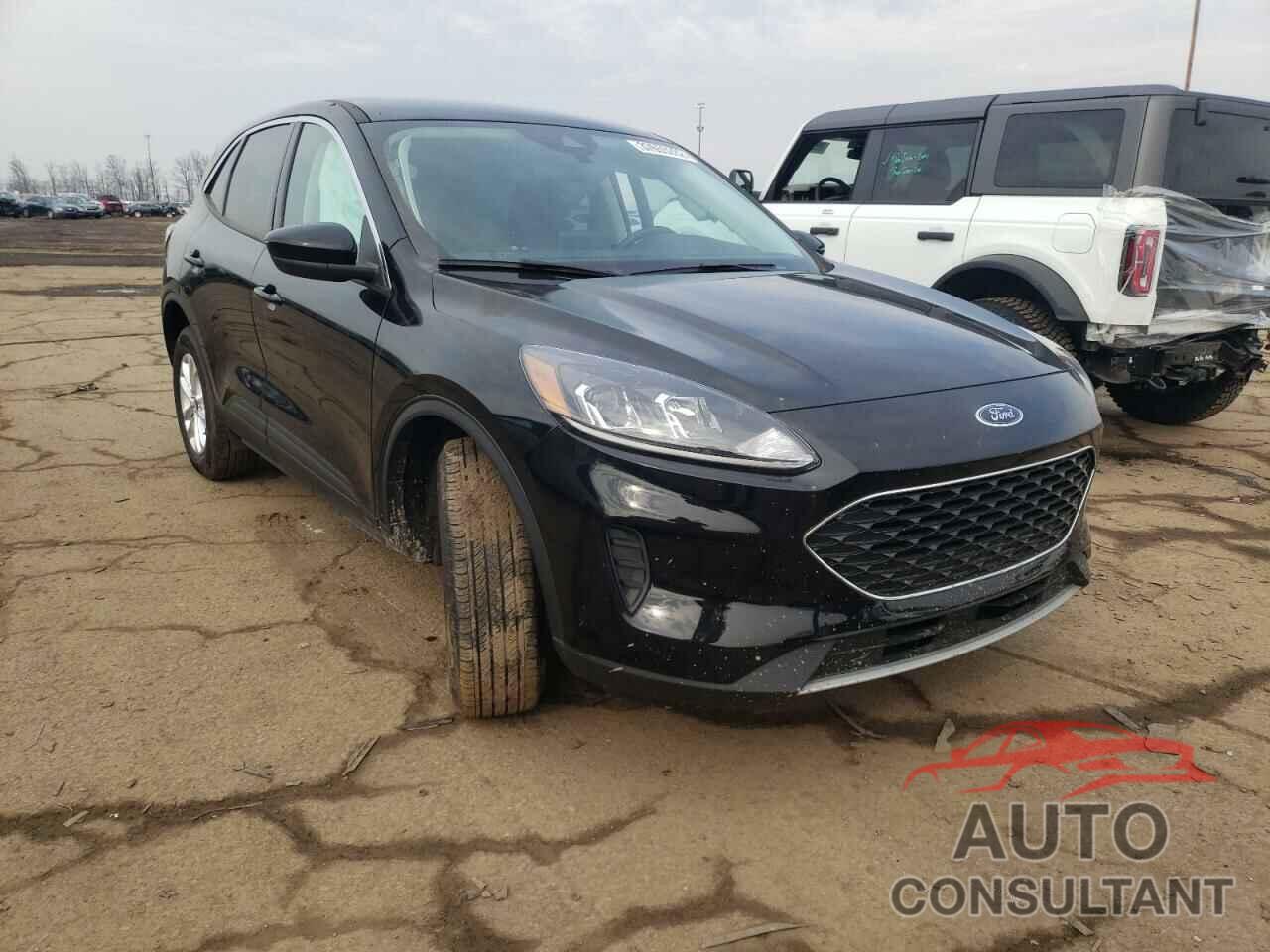 FORD ESCAPE 2021 - 1FMCU9G64MUB11564