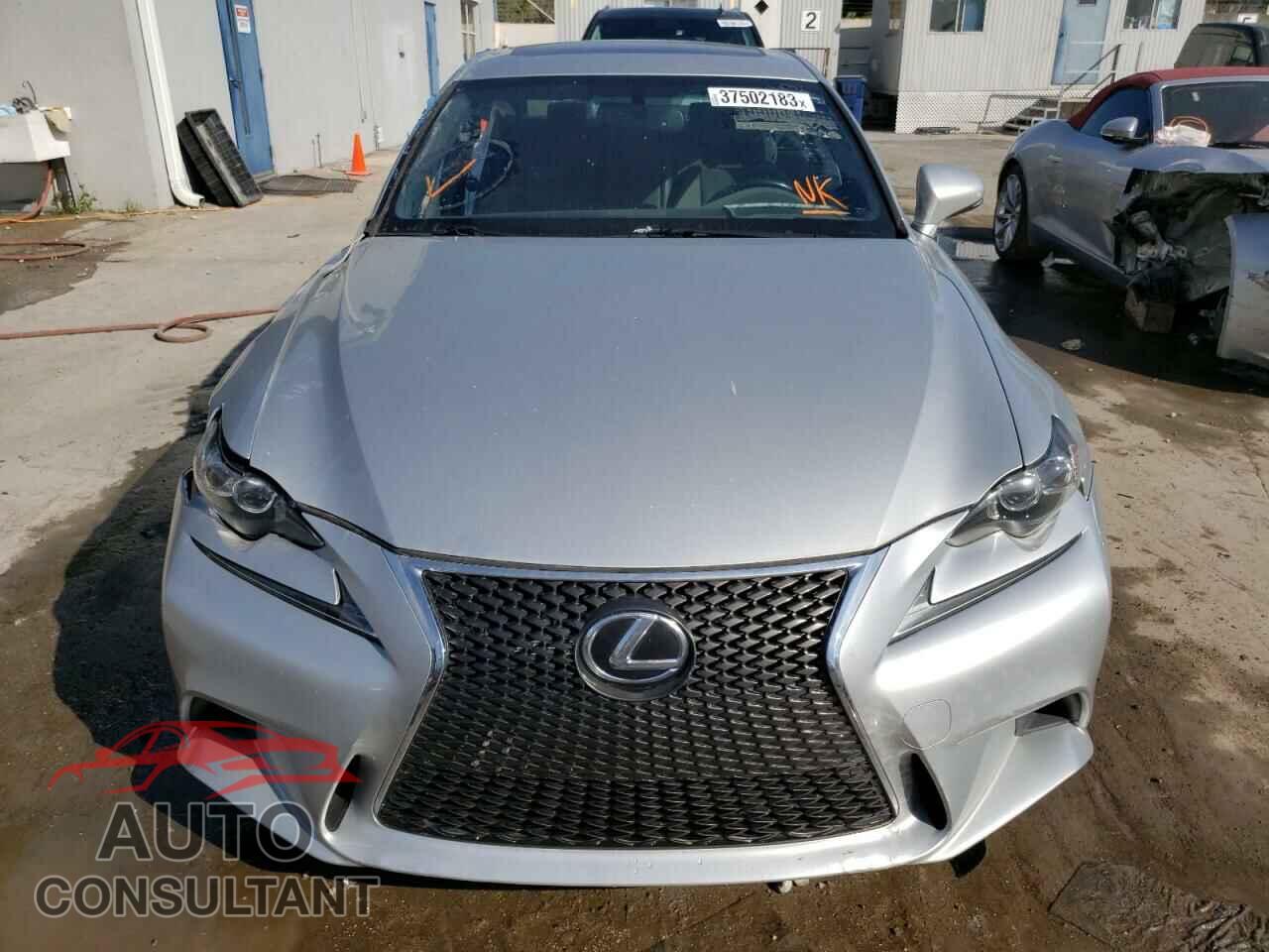 LEXUS IS 2016 - JTHBA1D26G5032356