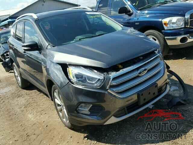 FORD ESCAPE 2017 - 1FMCU9J97HUB38122